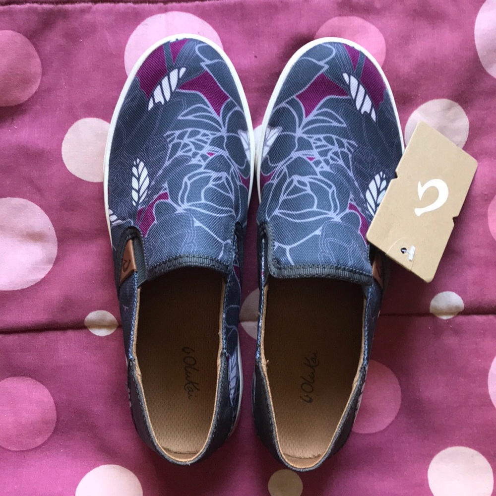OluKai Pehuea print dm shadow/magenta